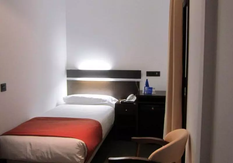 اتاق استاندارد یک نفره, Domus Plaza Zocodover