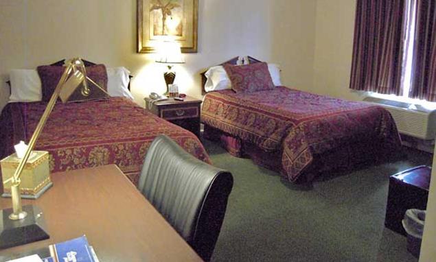 Номер Стандарт 2 Двуспальные Кровати, Colonie Inn And Suites