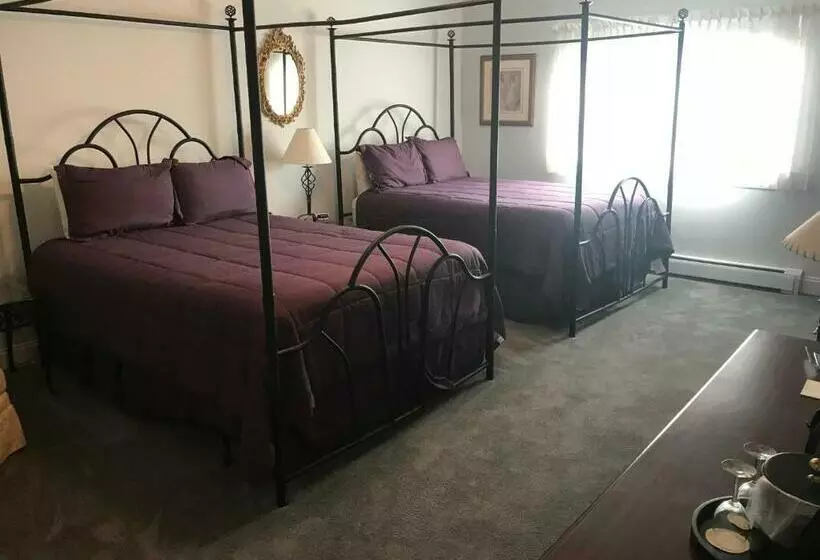デラックススイート, Longhouse Manor B&b