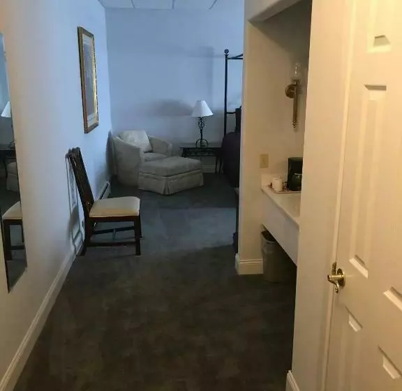 デラックススイート, Longhouse Manor B&b