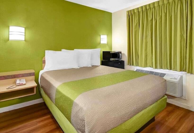 اتاق لوکس, Lakeside Inn Lake Havasu City