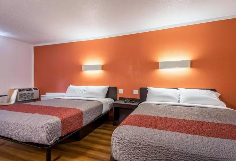 Standard-invahuone, Motel 6schenectady, Ny