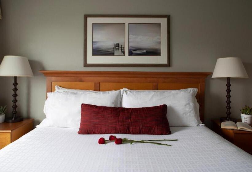 Люкс Вид на Реку, Rivertide Suites