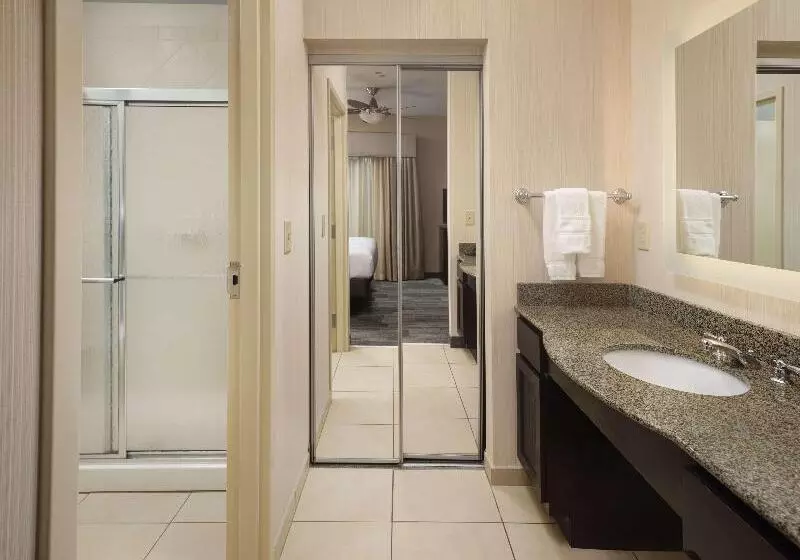 キングサイズベッドのスイートルーム, Homewood Suites Atlanta Kennesaw