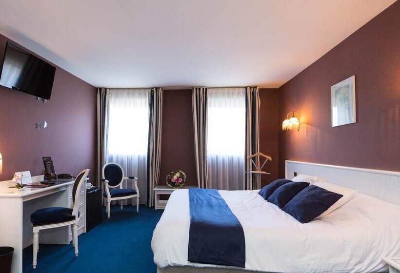 اتاق سوپریور, De Clisson Saint Brieuc