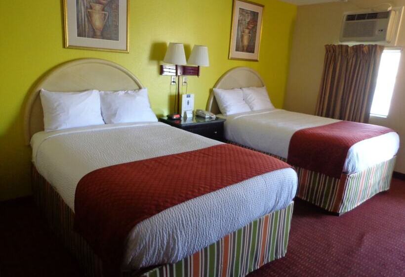 Номер Стандарт 2 Двуспальные Кровати, Economy Inn Express Warren