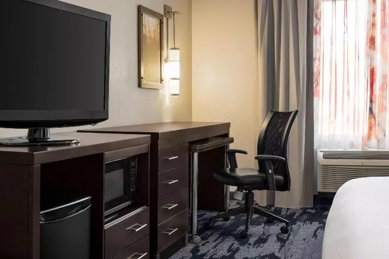 Standard Room King Size Bed