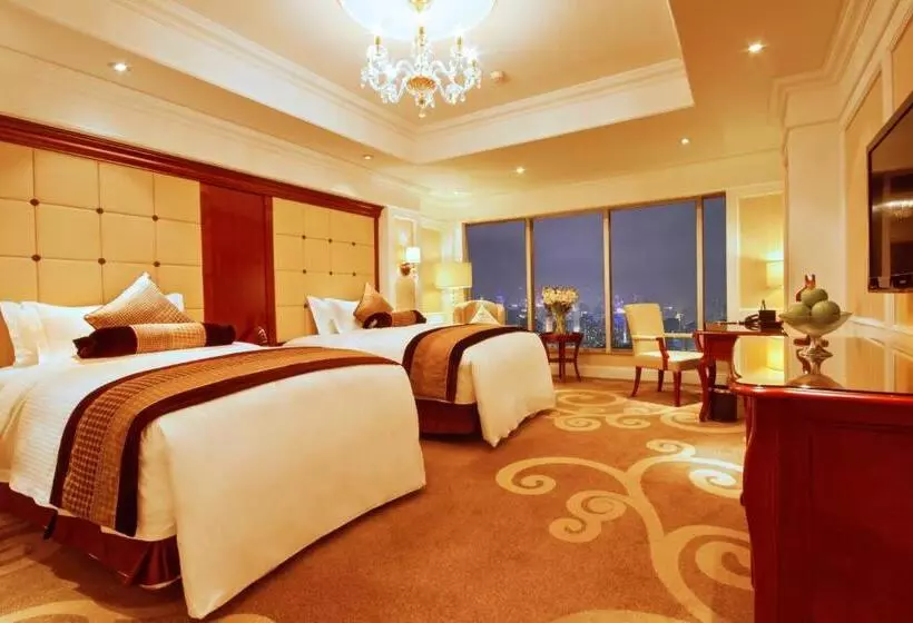 キングサイズベッドのデラックスルーム, Kempinski Hotel Guiyang