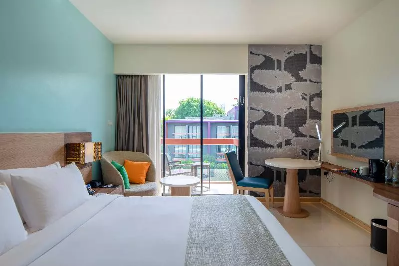スタンダードルーム, Holiday Inn Express Phuket Patong Beach Central, An Ihg