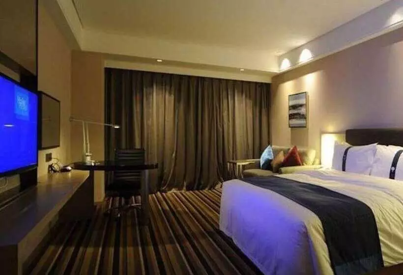 Sviitti, Holiday Inn Express Shenyang Golden Corridor, An Ihg