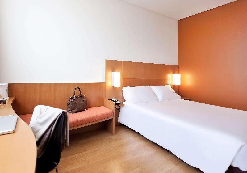 Номер Стандарт, Ibis Abu Dhabi Gate