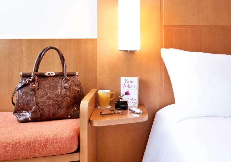 Cameră Standard, Ibis Abu Dhabi Gate