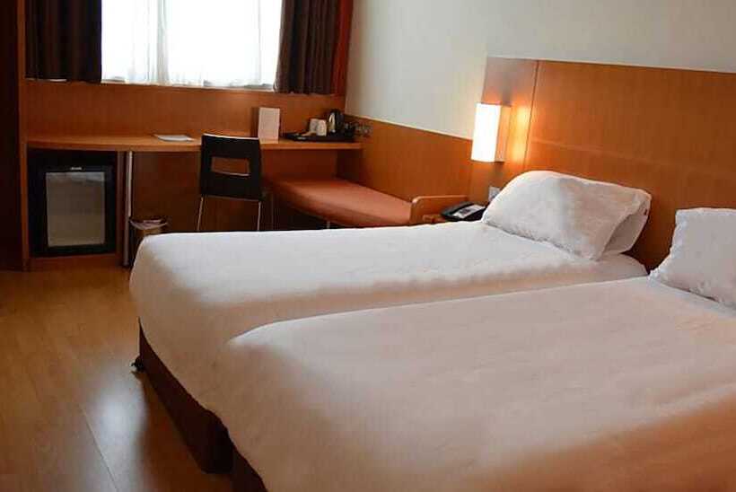 Номер Стандарт, Ibis Abu Dhabi Gate