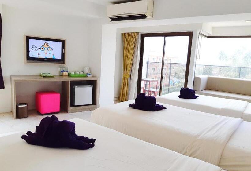 디럭스 트리플 룸, Samui Verticolor