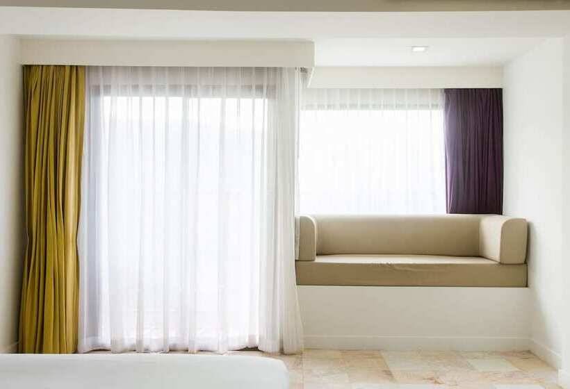 디럭스 스튜디오, Samui Verticolor