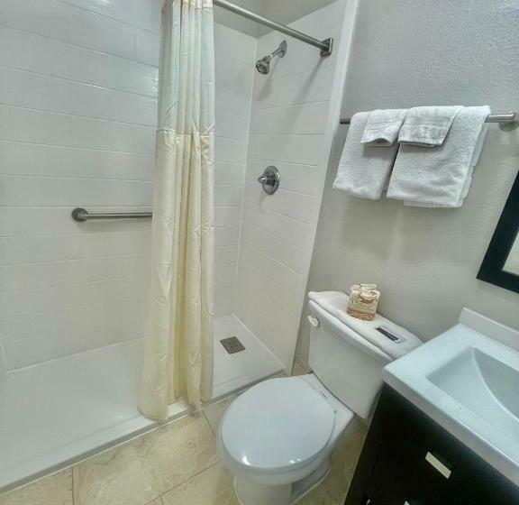 2ダブルベッドのスタンダードルーム, Bradbury Inn