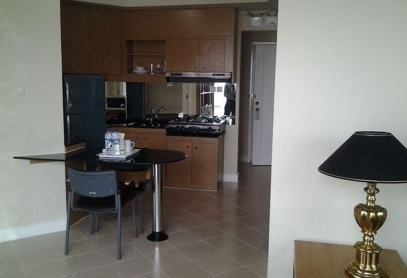 1 Sovrums Deluxe Lägenhet, Batavia Hotel & Serviced Apartments Jakarta