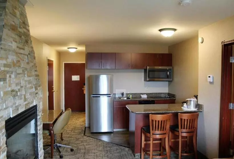 ジュニアスイート, Medallion Inn And Suites