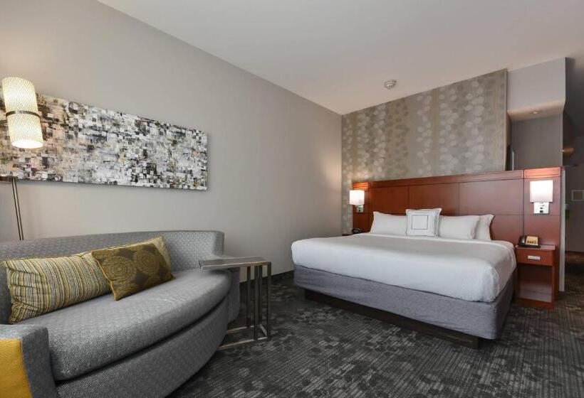 Стандартный Номер Кровать Кинг, Courtyard Charlotte Concord