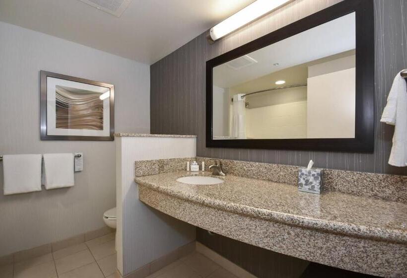 Номер Стандарт, Courtyard Charlotte Concord