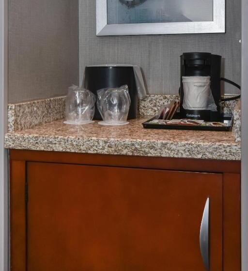 Номер Стандарт, Courtyard Charlotte Concord