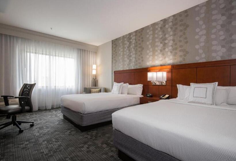 Номер Стандарт, Courtyard Charlotte Concord