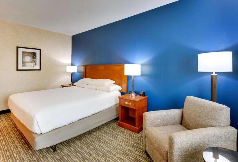 Номер Deluxe Адаптированный для Инвалидов, Drury Inn & Suites Sikeston