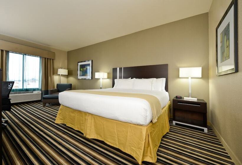 Люкс, Holiday Inn Express & Suites Forrest City, An Ihg