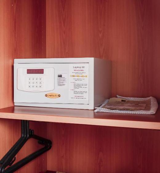 اتاق راحتی, Pushkin