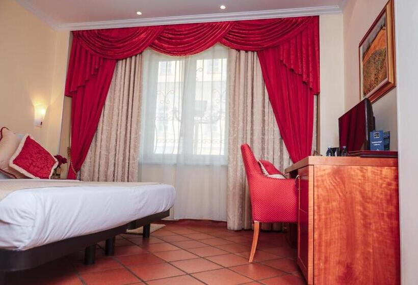 اتاق راحتی, Pushkin