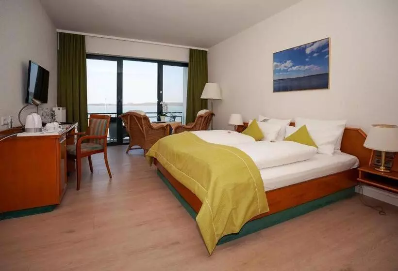 Classic room with balcony, Seehotel Berlin Rangsdorf