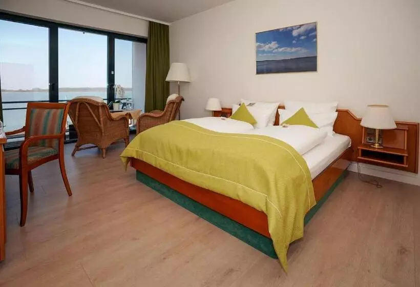 Classic room with balcony, Seehotel Berlin Rangsdorf