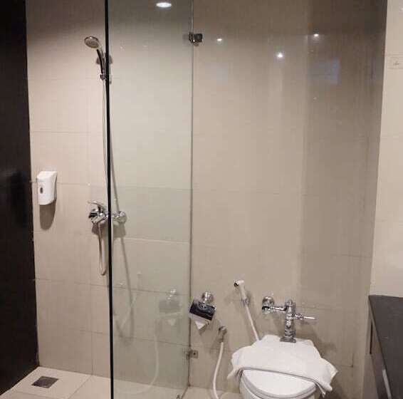 Номер Superior, The Mirah Hotel Bogor