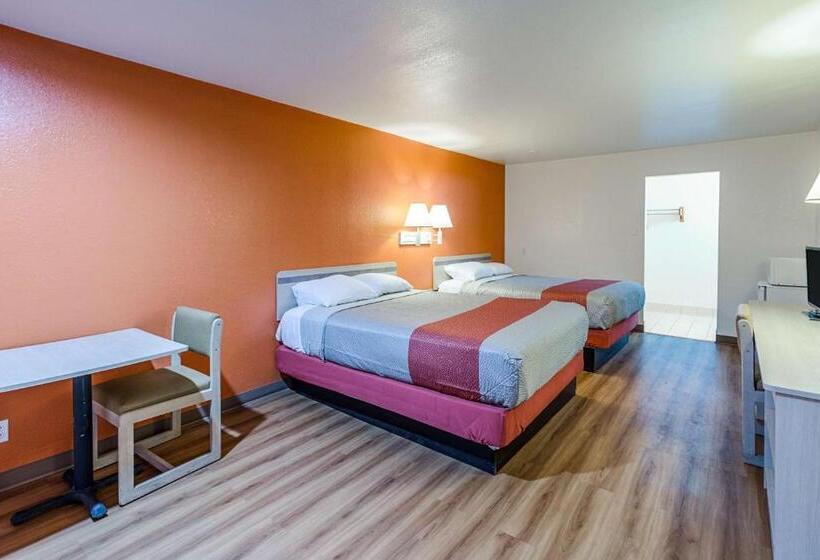 Номер Стандарт 2 Двуспальные Кровати, Motel 6 Lancaster, Tx  Desoto  Lancaster