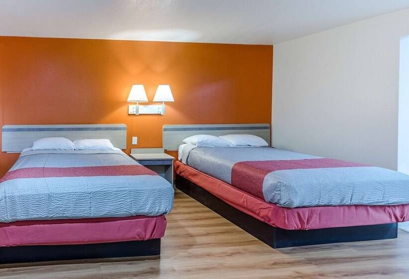 Номер Стандарт 2 Двуспальные Кровати, Motel 6 Lancaster, Tx  Desoto  Lancaster