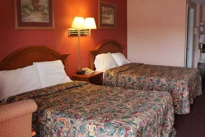 2ダブルベッドのスタンダードルーム, Andrew Johnson Inn