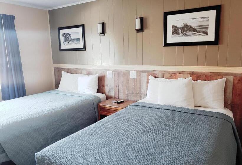 شقة ديلوكس غرفتين نوم, Colonial Inn