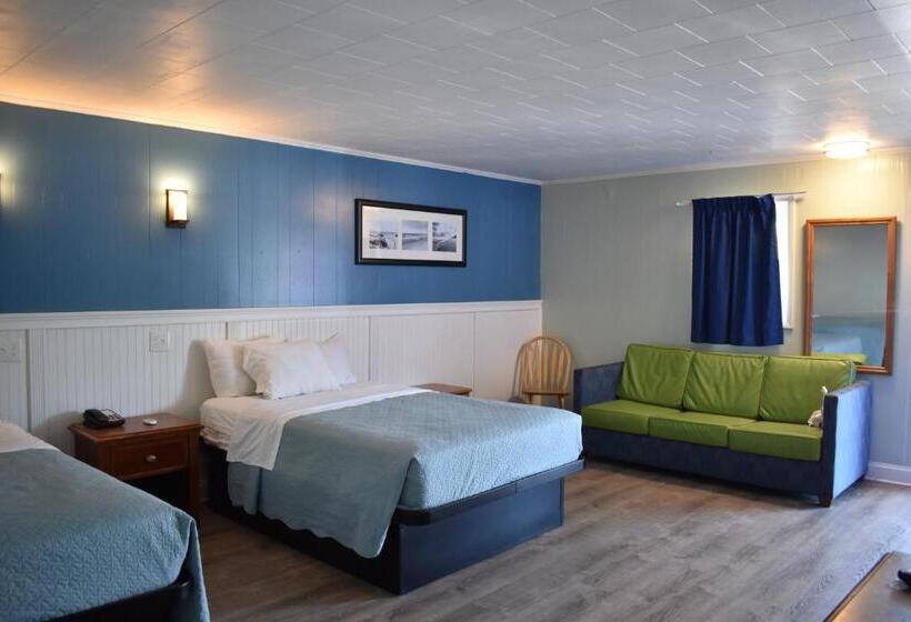 غرفة ديلوكس, Colonial Inn