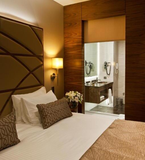 Upper Adjoined Room, Cevahir Hotel Istanbul Asia