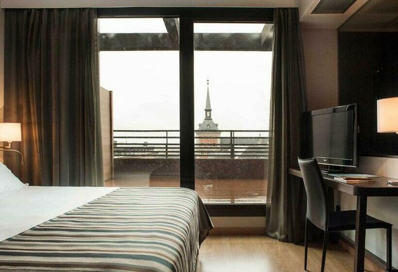 اتاق سوپریور, Exe Moncloa