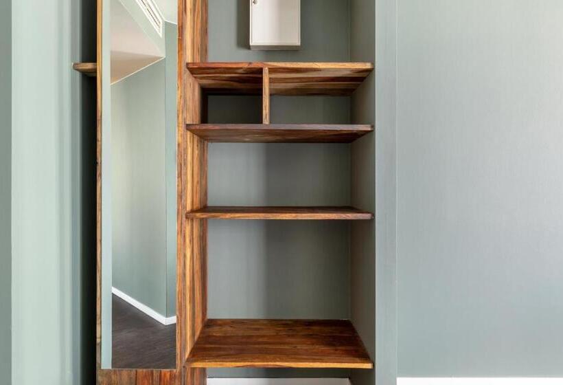 اتاق خانوادگی, Numa I Boxer Rooms And Apartments