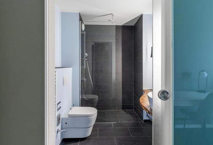 استودیوی استاندارد, Numa I Boxer Rooms And Apartments