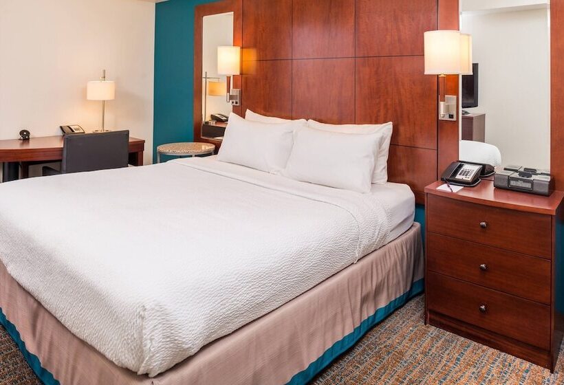 Люкс 2 Спальни, Residence Inn Pittsburgh North Shore