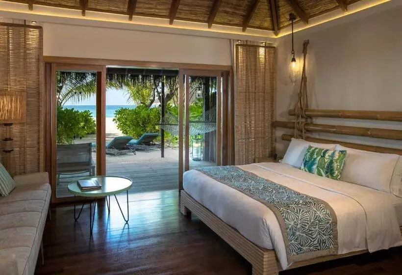 ویلای 1 خوابه, Constance Moofushi Maldives All Inclusive