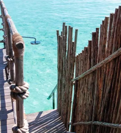 ویلای 1 خوابه, Constance Moofushi Maldives All Inclusive