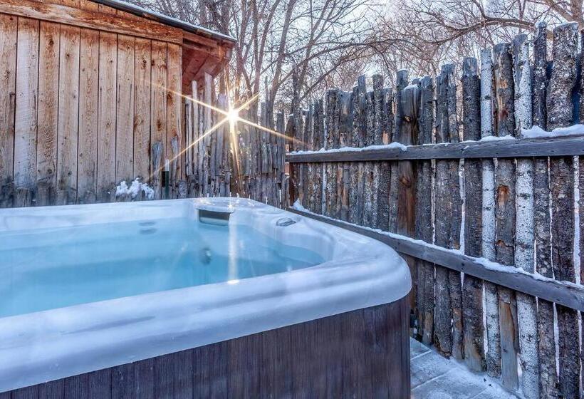 סוויטת 2 חדרי שינה, Adobe And Pines Inn Bed And Breakfast