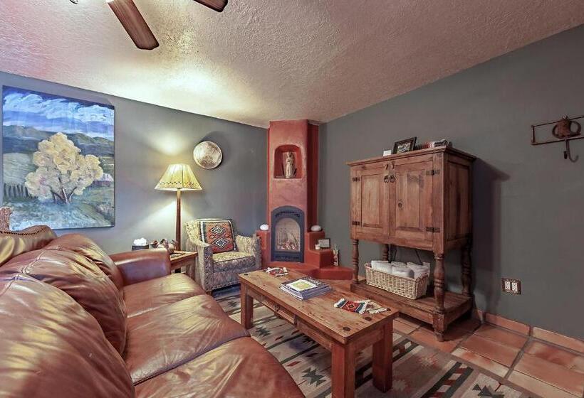 סוויטת 2 חדרי שינה, Adobe And Pines Inn Bed And Breakfast