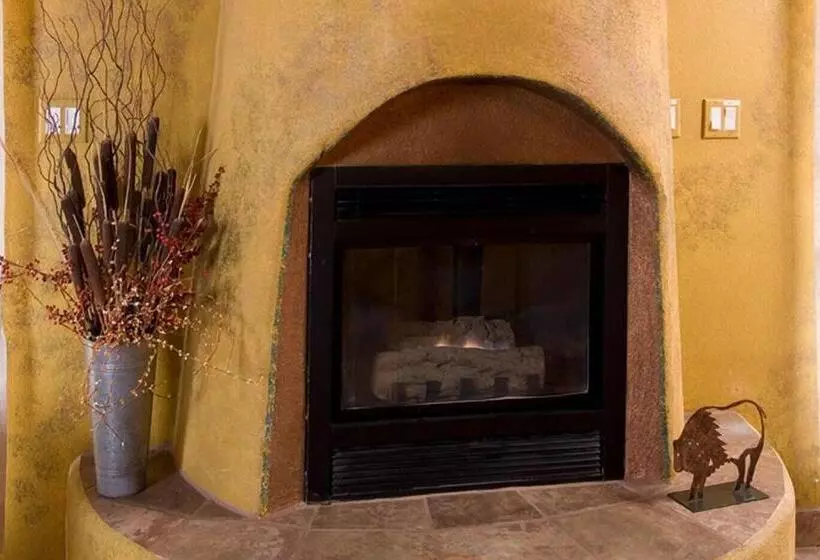 Deluxe-sviitti, Adobe And Pines Inn Bed And Breakfast