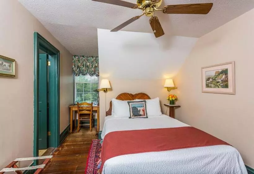 クイーンサイズベッドのスタンダードルーム, Spencer House Inn