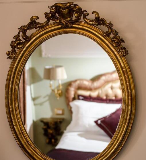 سوئیت با وان آب گرم, Stanze Del David Place